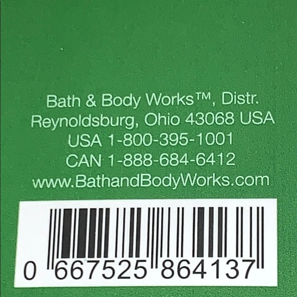 🧦 Bath & Body Works Oh So Cozy Lavender Infused Fluffy Spa Socks - Picture 4 of 10